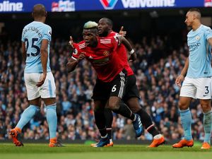 Comeback, MU Menang dan Tunda Pesta Juara City