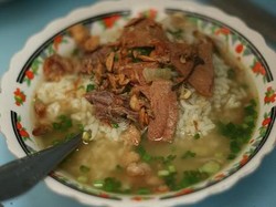 Kalau Mau Jajan Soto yang Gurih Enak di Malang, Mampirlah ke 5 Tempat Ini