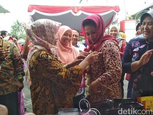 Kampanye di Blitar, Puti Guntur Ambil Suara Perempuan