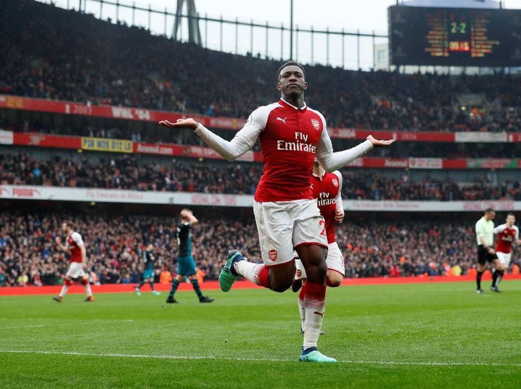 Welbeck Dua Gol, Arsenal Atasi Southampton 3-2 Welbeck Dua Gol, Arsenal Atasi Southampton 3-2