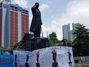 Patung Sudirman akan Dikonservasi Seluruh Tubuh Pekan Ini Patung Sudirman akan Dikonservasi Seluruh Tubuh Pekan Ini