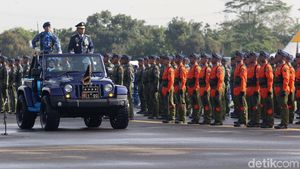 Suasana Upacara HUT ke-72 TNI AU di Lanud Halim