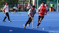 Melihat Latihan Timnas Hoki Indonesia