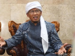 Aa Gym Minta Jangan ada Panggilan Kecebong dan Kampret