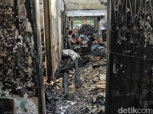 Tiga Bengkel di Penjaringan Ludes Terbakar