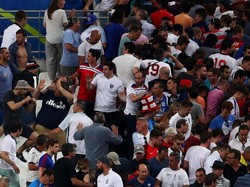 Ancaman Ultras Rusia untuk Hooligan Inggris