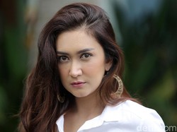 Nafa Urbach Buka Lowongan Pacar untuk Anggota Densus 88, Serius?