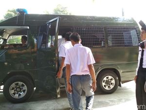 Pertama Kalinya, 16 Pelajar Binaan Lapas Anak Blitar Ikut UNBK