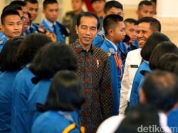 Jokowi Pamer Pencapaian Infrastruktur ke Siswa SMA Taruna Nusantara