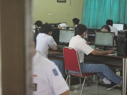 Curhat Siswa Saat UNBK: Dipaksa Membawa Laptop oleh Sekolah