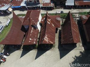 Bule Asal Spanyol Daftar Jadi Bakal Calon Bupati Samosir ke NasDem