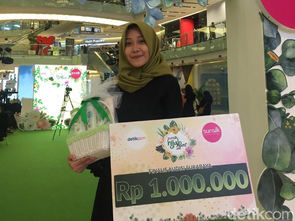 Ini Tia Shafira, Si Jago Nyinden Juara Audisi Sunsilk Hijab Hunt di Surabaya