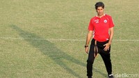 Latihan dipimpin langsung Pelatih Persija Stefano Cugurra Teco.