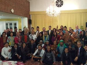 Promosi Wajah Islam dan Indonesia yang Damai di Eropa Promosi Wajah Islam dan Indonesia yang Damai di Eropa