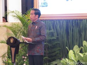 Jokowi ke Siswa SMA Taruna Nusantara: Harus Tahan Banting!