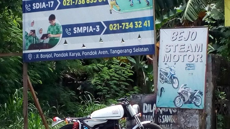 Mocin 110 cc Bergaya Cafe Racer