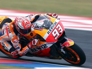 Marquez Waspadai Kecepatan Vinales Marquez Waspadai Kecepatan Vinales
