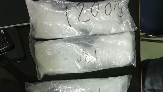 Bawa 1 Kg Sabu di Sepatu, 3 Warga Aceh Ditangkap di 
