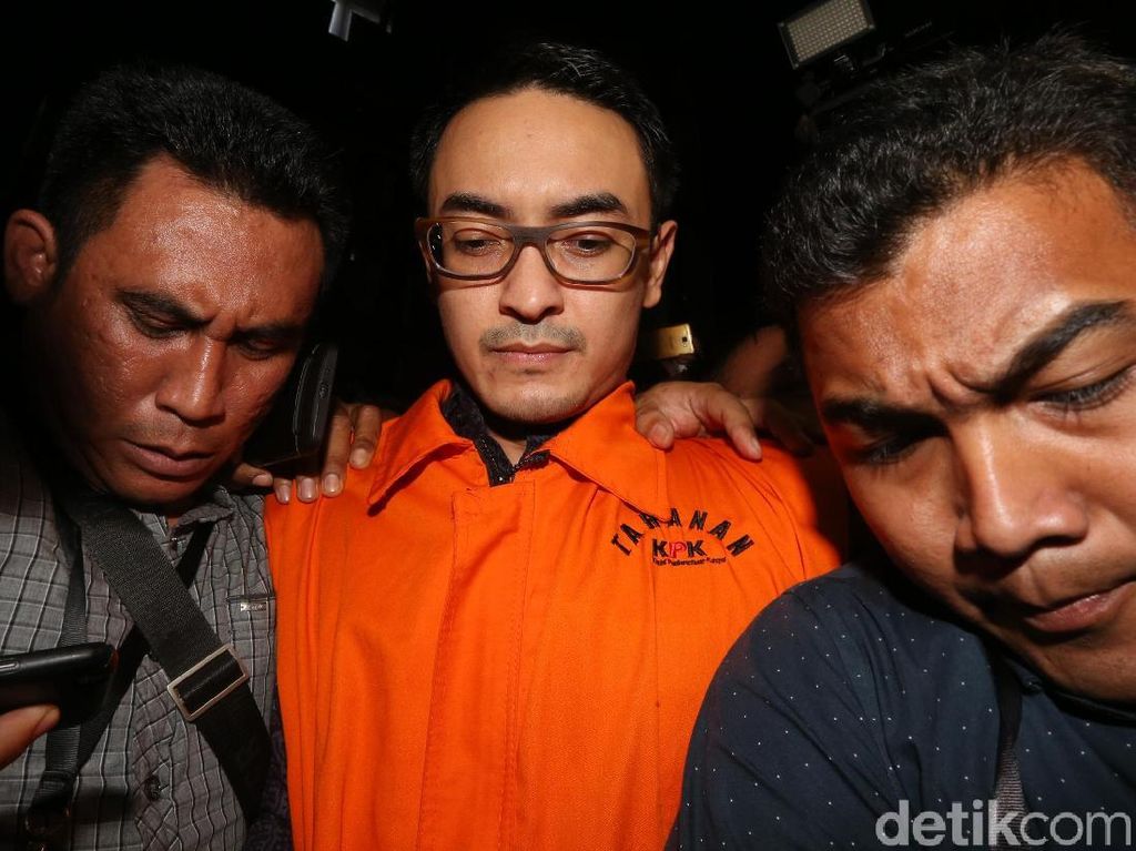 Zumi Zola Ditahan, Wagub Jambi: Roda Pemerintahan Tak Terganggu Zumi Zola Ditahan, Wagub Jambi: Roda Pemerintahan Tak Terganggu