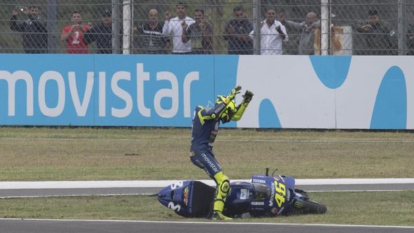 Foto: Balapan Penuh Drama di Termas de Rio Hondo