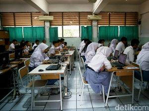Siswa Luar DKI Bisa Daftar Sekolah di Jakarta, Jatahnya 5%