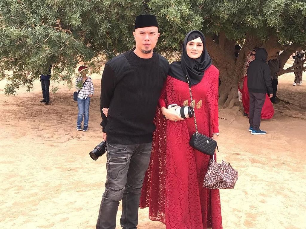 Mulan Jameela Olahraga, Ahmad Dhani Ingatkan Jangan Lupa Masak Mulan Jameela Olahraga, Ahmad Dhani Ingatkan Jangan Lupa Masak