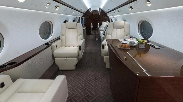 Kantor Terbang Punya Orang Super Kaya Senilai Rp 330 M