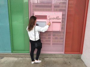 Ini 13 Vending Machine yang Jual Pizza hingga Kaviar