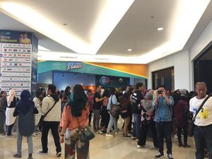 Penggemar Antusias Banget Mau Nonton Konser The Script