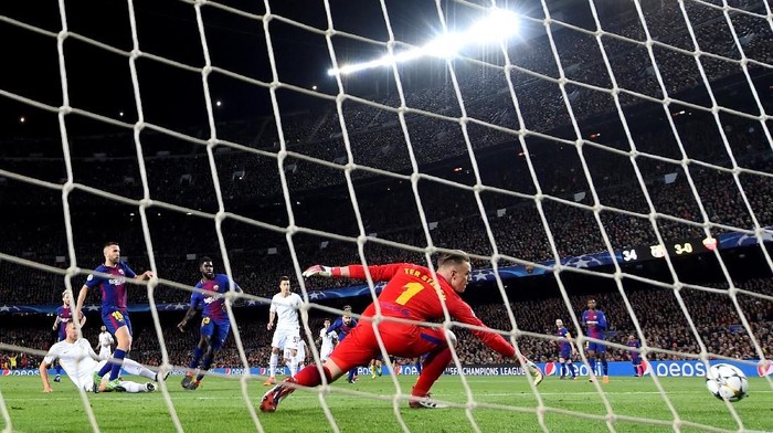 Barca Punya Keuntungan Besar, Ter Stegen: Duel Belum Selesai