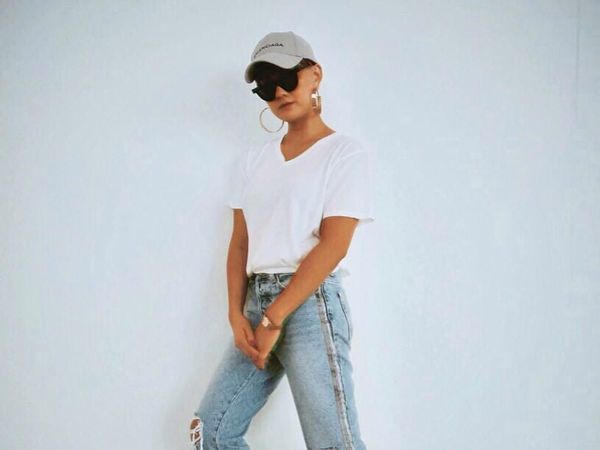 Tren Dad Sneakers, 8 Artis Indonesia Ini Pakai Sneakers Seharga Motor