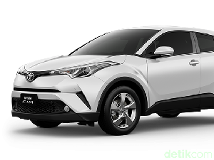 Komparasi Toyota C-HR dan 6 Mobil Pesaingnya Komparasi Toyota C-HR dan 6 Mobil Pesaingnya