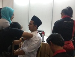 Ini Rahasia Penampilan Ciamik Dua Paslon Debat Cagub Jatim