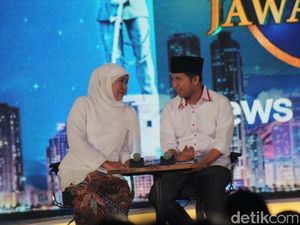 Saat Emil Serang Puti Ketika Menjabat di Komisi X DPR Saat Emil Serang Puti Ketika Menjabat di Komisi X DPR