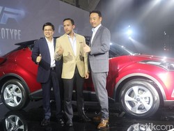 Toyota C-HR Buat Mereka yang Senang Nyetir Sendiri