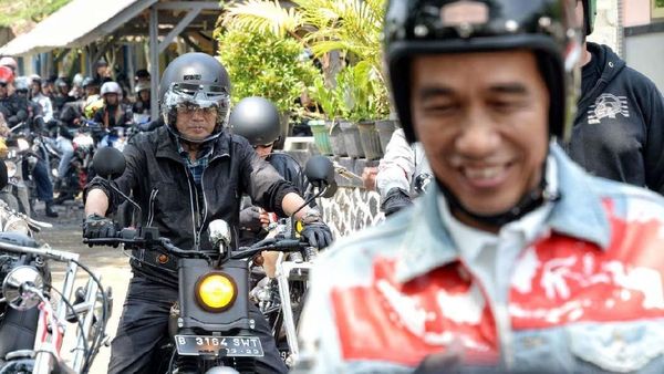 Gaya Menhub Kawal Jokowi saat Touring di Sukabumi