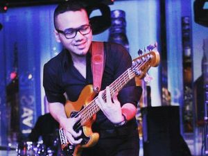 Duka Sang Kekasih Ditinggal Andika Kerispatih Duka Sang Kekasih Ditinggal Andika Kerispatih