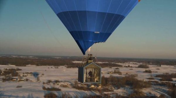 Edan, Perusahaan Ini Bikin Rumah Terbang Kayak di Film Up