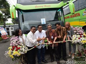 Melongok Bus Mewah Scania dan Mercedes-Benz PO Gunung Harta