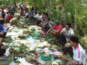 Melihat Ramainya Tradisi Tawu Beji Menyambut Rajab di Purworejo