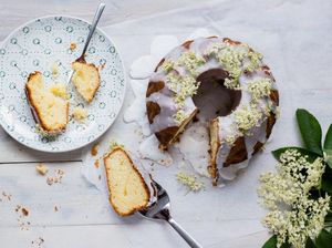 Ini Elderflower yang Dipakai untuk Kue Pengantin Pangeran Harry dan Meghan Markle Ini Elderflower yang Dipakai untuk Kue Pengantin Pangeran Harry dan Meghan Markle