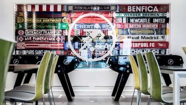 Keren! Ini Dia Kantor Buat Kamu yang Gila Bola