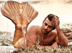 Pria Ini Habiskan Rp 22 Juta Demi Jadi Manusia Duyung