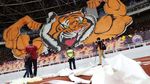 Jakmania dan Boys Of Straits Adu Yel-yel