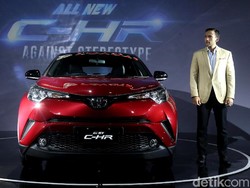 Harga Toyota C-HR Lebih Mahal dari Pesaing, Ini Kata Toyota