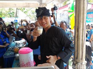 Kata AHY, Memerah Susu Sapi Itu Gampang-gampang Susah