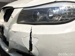 Penampakan Mobil BMW yang Tabrak Ojol di Harmoni
