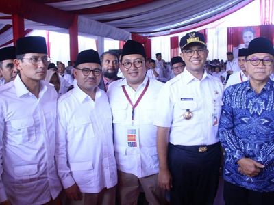 Foto: Anies-Sandi Hadiri Rakornas Gerindra di Rumah Prabowo