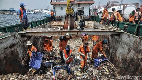 Ini Sampah-sampah yang Diangkut dari Kepulauan Seribu