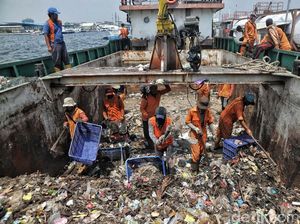 Ini Sampah-sampah yang Diangkut dari Kepulauan Seribu